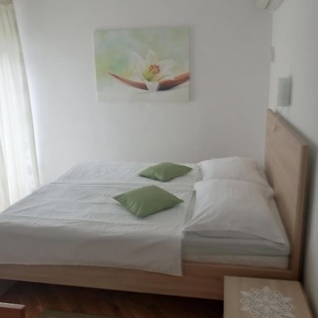 Apartman Branka Rab Town Exterior photo