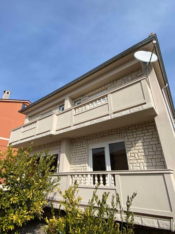 Apartman Branka Rab Town Exterior photo